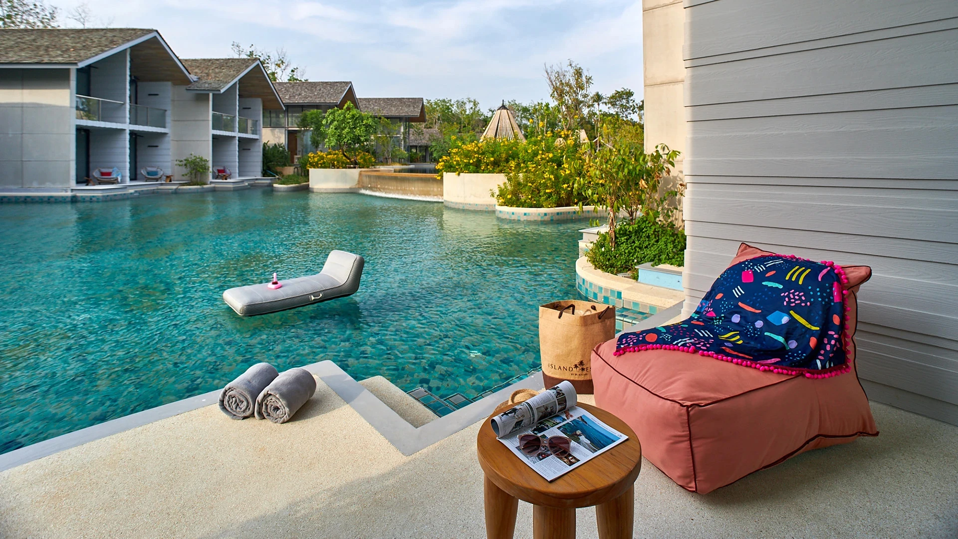 Thailand Island Escape